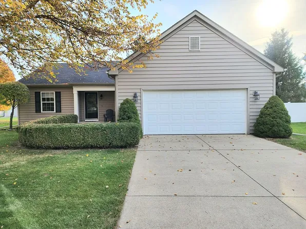 7139 Venice Dr, Portage, MI 49024