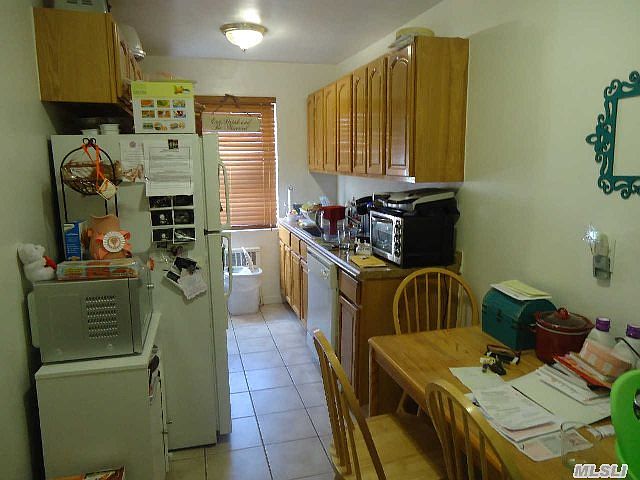 1st image of 11860 Metropolitan Ave #5N