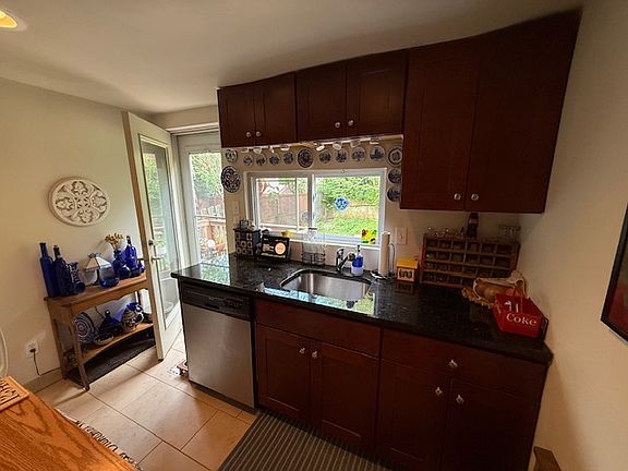 4th image of 4227 Baltimore Ave APT 1