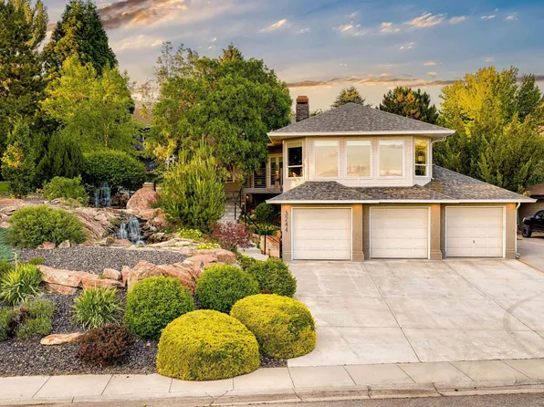 3244 E Boulder Heights Dr, Boise, ID 83712