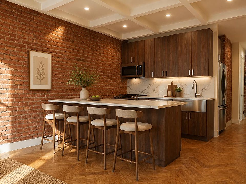 1st image of 921 Washington Ave #323