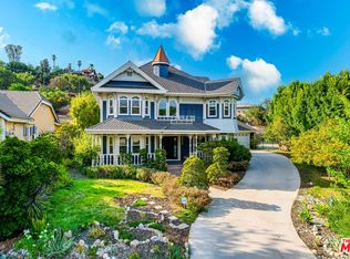 22639 Ballinger St, Chatsworth, CA 91311