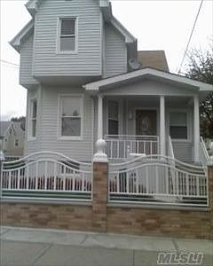 1st image of 8911 104th St