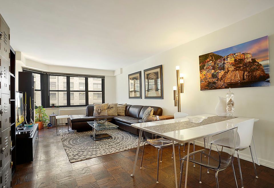 1st image of 220 E 57th St APT 10D
