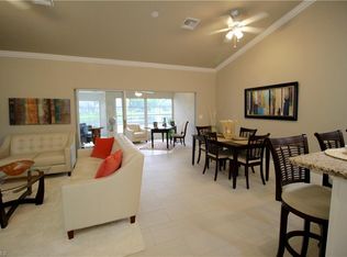 1002 McGregor Park Cir, Fort Myers, FL 33908