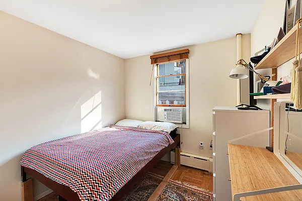 Rented by Compass | media 18