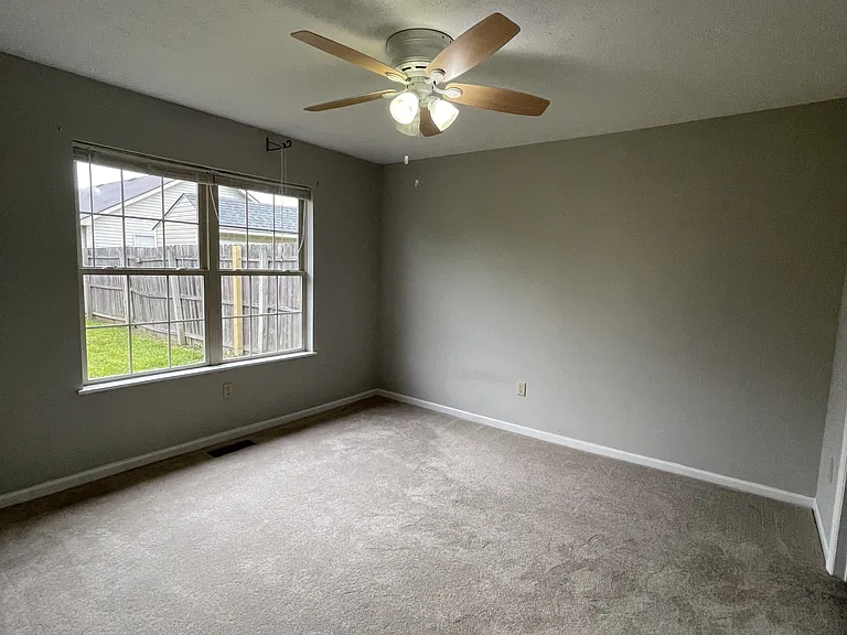 128 Heckman Dr — Photo 8