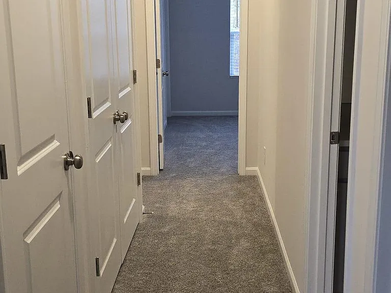 2324 Donnelly Hills Ln — Photo 21