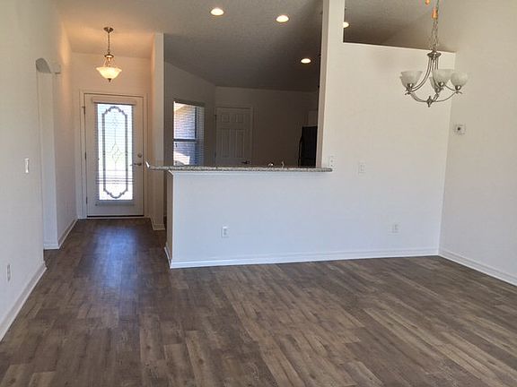 3rd image of 916 Summerton Dr Lot 31