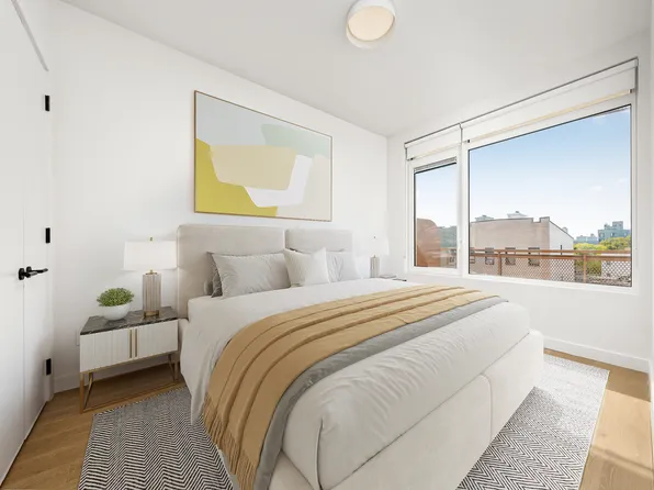 828 Metropolitan Avenue image 5 of 14