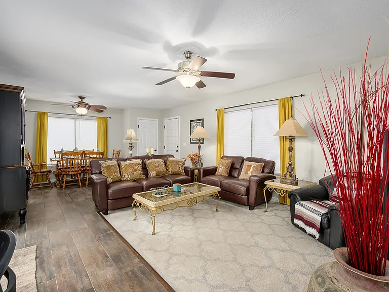 37801 N Cave Creek Rd — Photo 1
