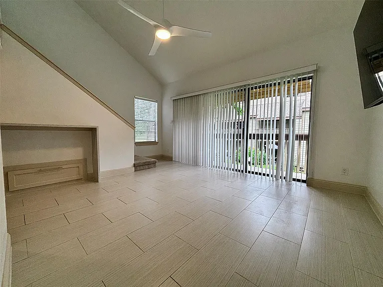 12900 Walden Rd #508E — Photo 8