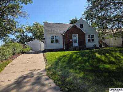 140 S 44th St, Lincoln, NE, 68510