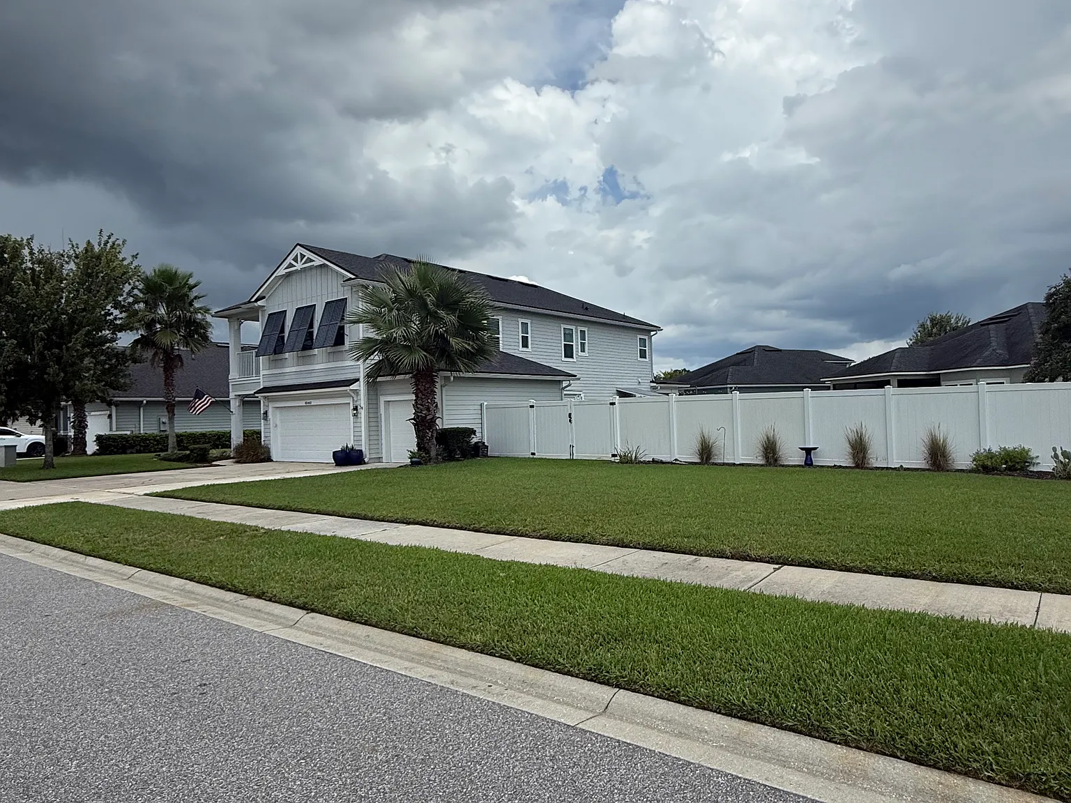 5 bed, 3012 sqft, $3,900 — Photo 2