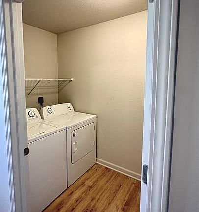 2nd image of 2121 Primitive Dr #C