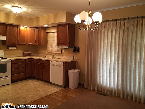 2nd image of 709 N 60th St #9