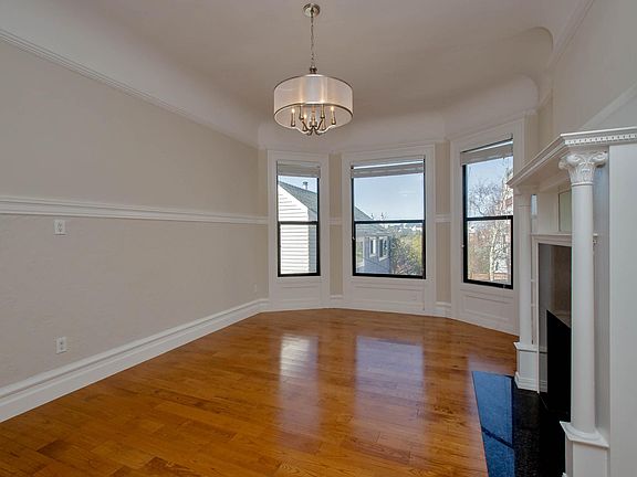 4th image of 318 Frederick St APT 6