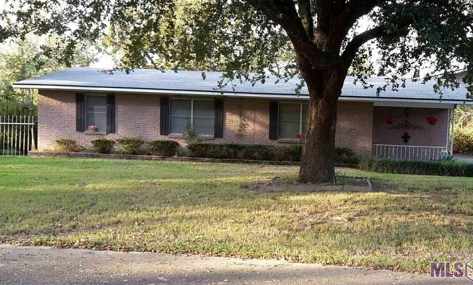 1st image of 909 Southwest Dr