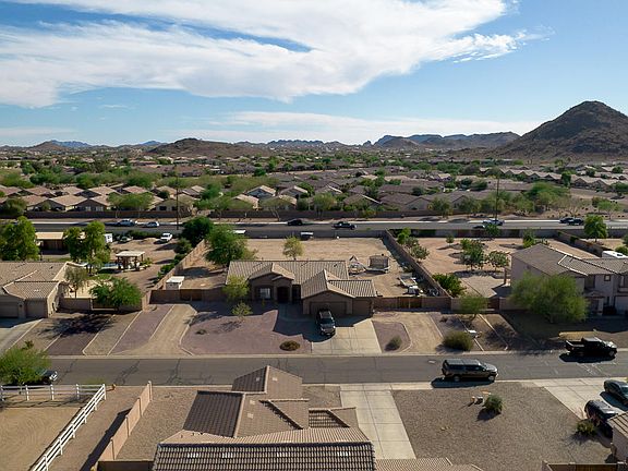 5th image of 31685 N Sunflower Way