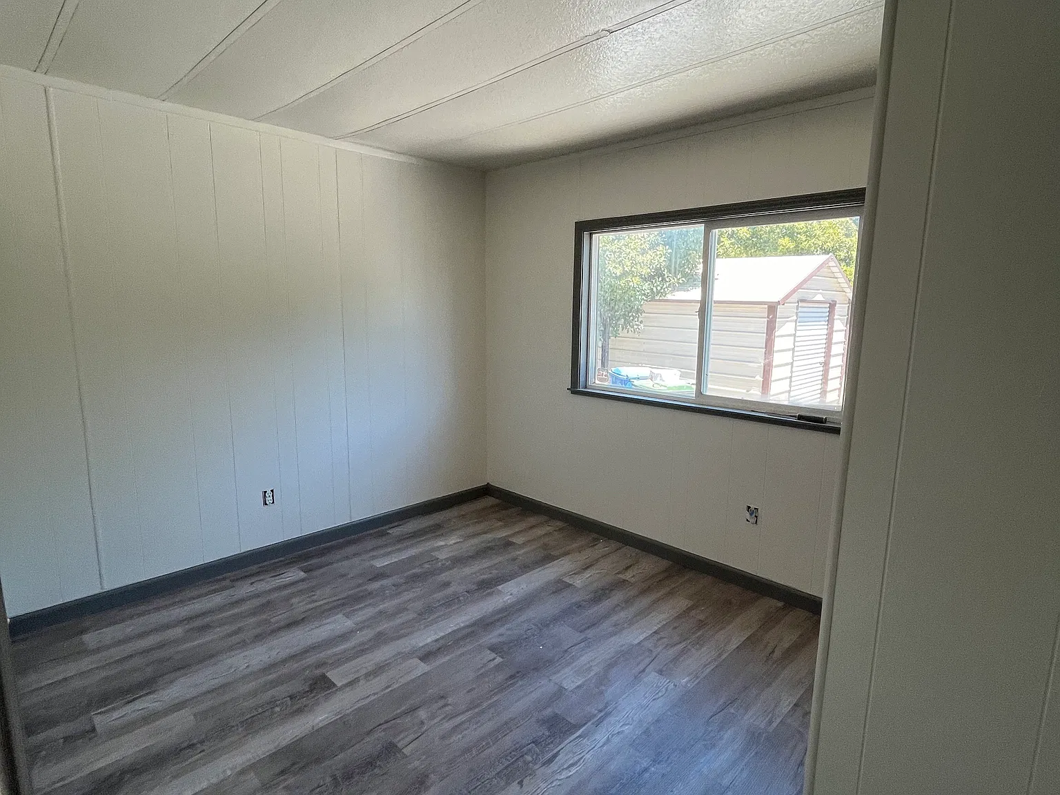 4301 Sunset Ave — Photo 3