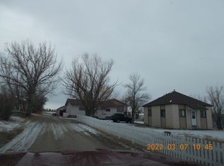 86 86th Ave W, Havre, MT 59501
