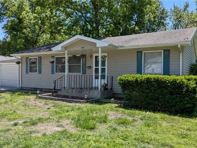 521 N 3rd St, Iola, KS, 66749