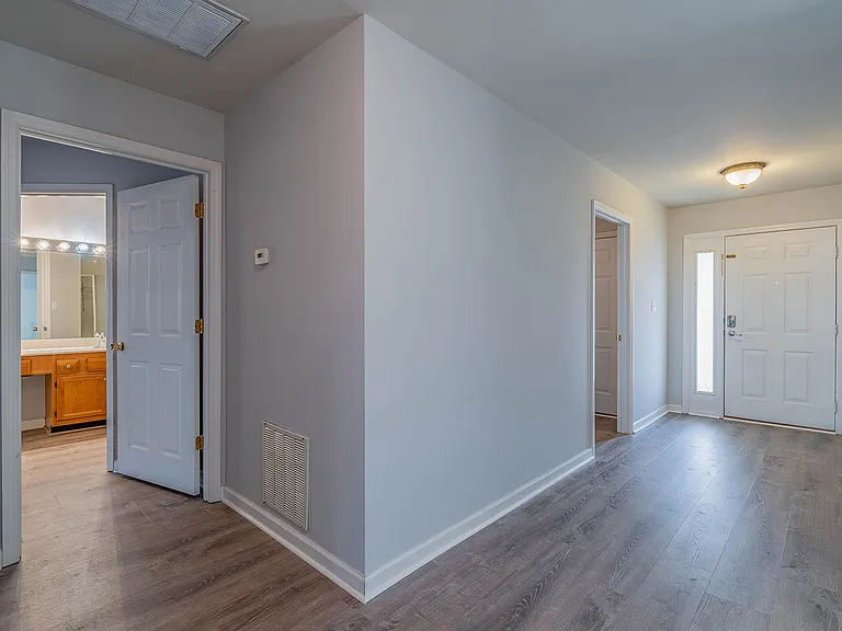 2234 Hickory Manor Way — Photo 18