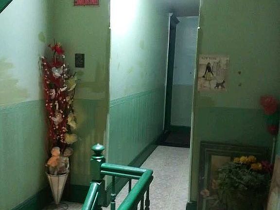 second level 