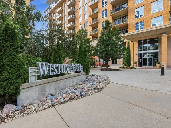625 N Segoe Rd Unit 610, Madison, WI 53705