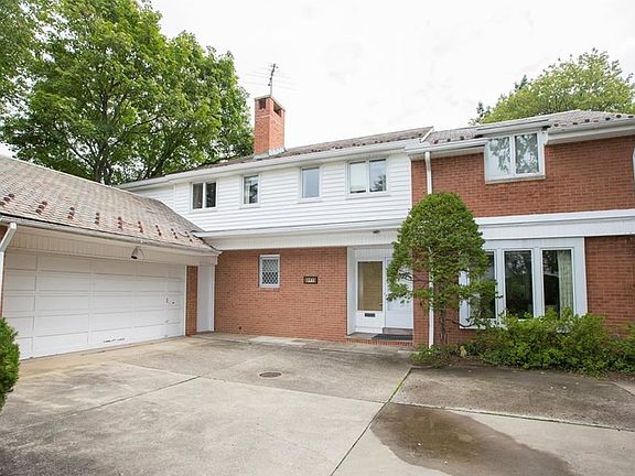 2nd image of 2975 W Belvoir Oval