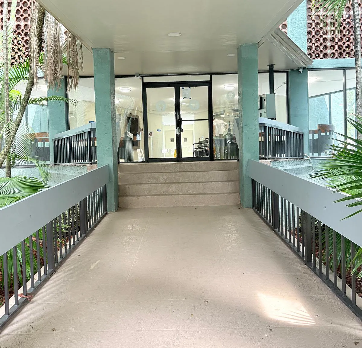 2 bed, 2.0 bath, 1032 sqft, $1,650 — Photo 3