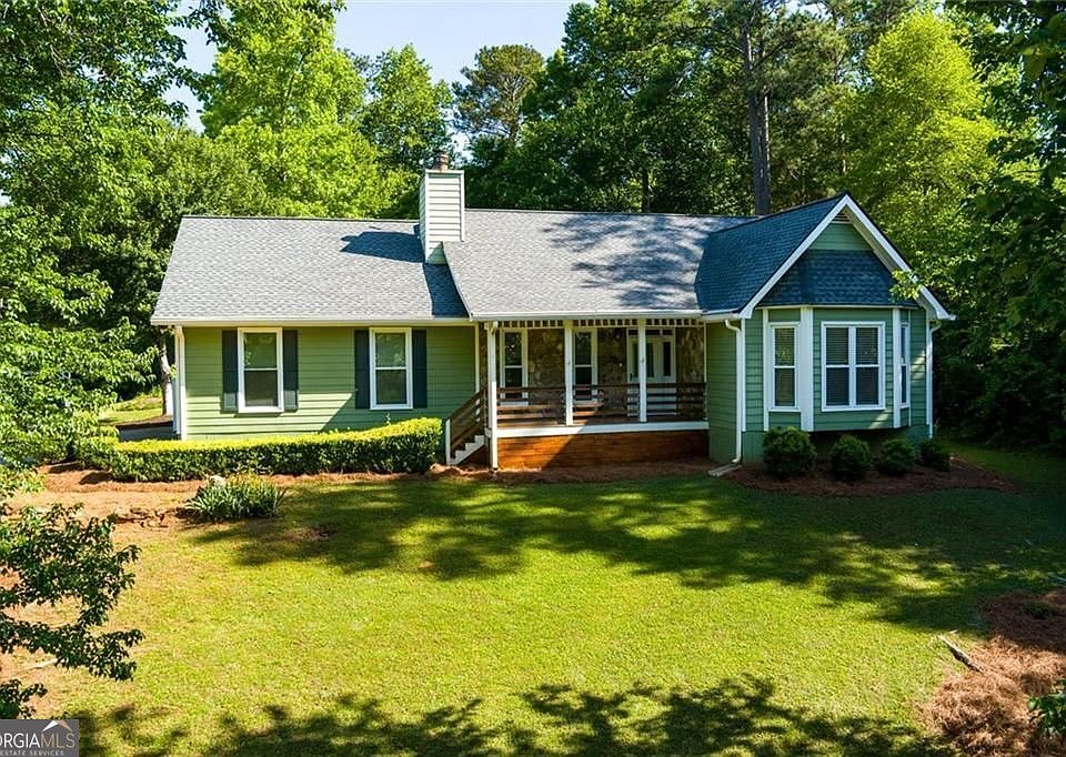 1st image of 180 Hayes Cir