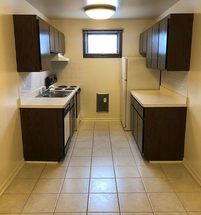 1st image of 9807 S Karlov Ave #201