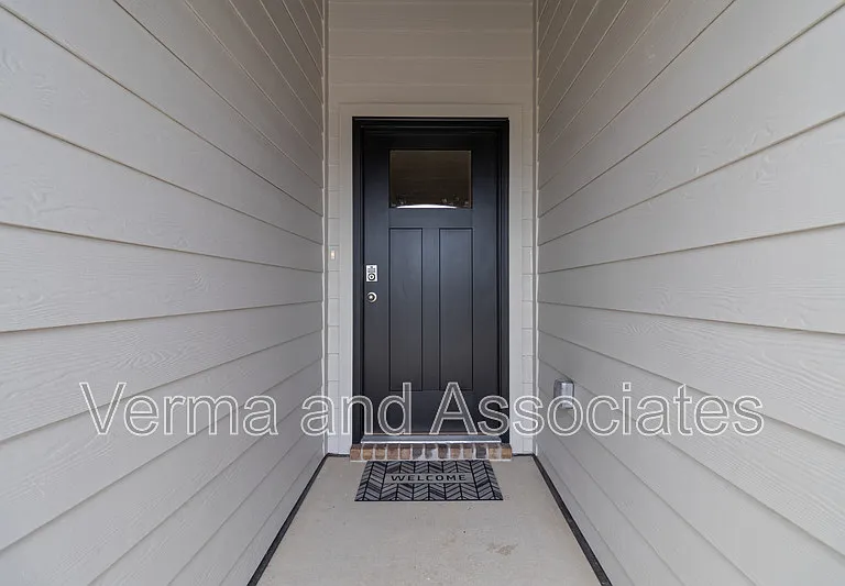 4771 W Folsom St — Photo 5