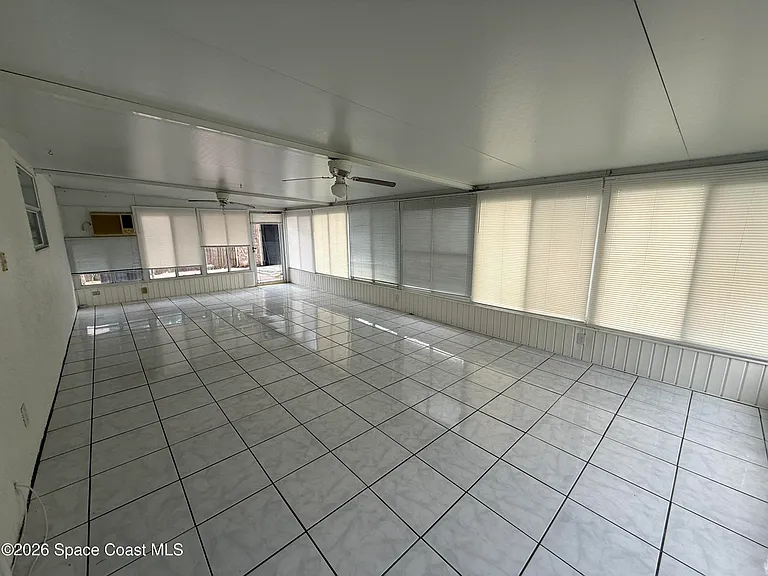 1506 Heartwellville St NW — Photo 10