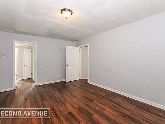 3rd image of 3623 Abby Ln