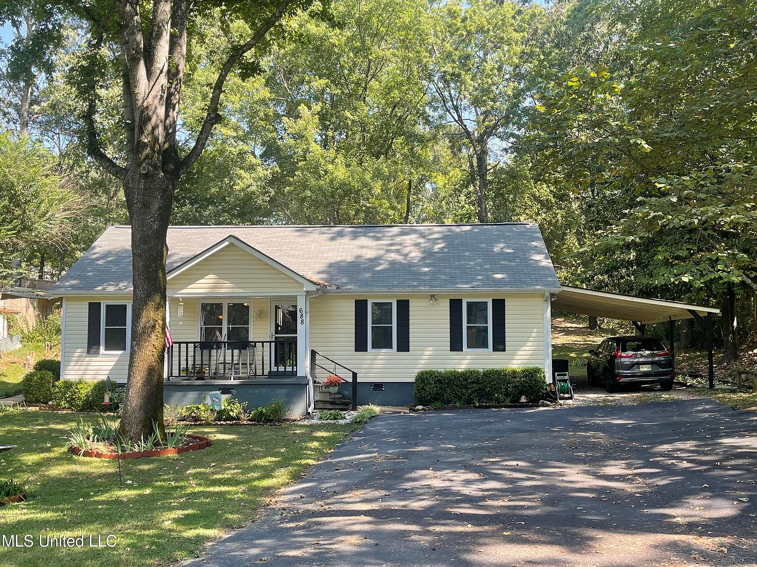 688 Thunderbird Dr S, Hernando, MS 38632 Zillow