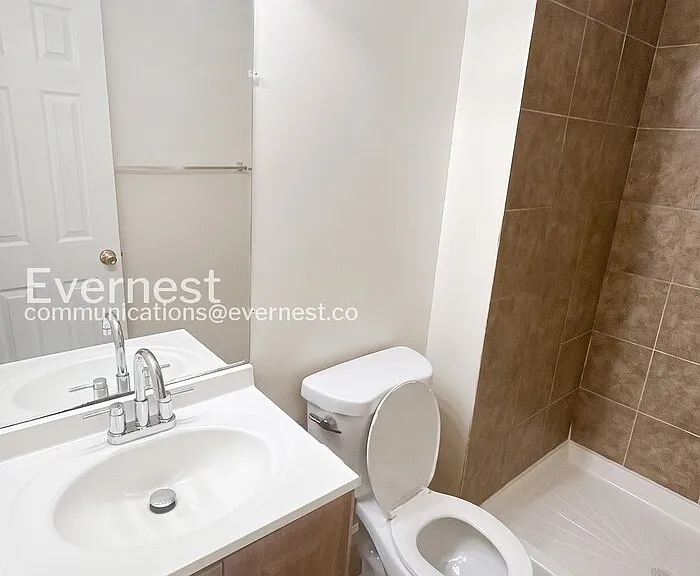 7345 Rhondda Dr — Photo 15