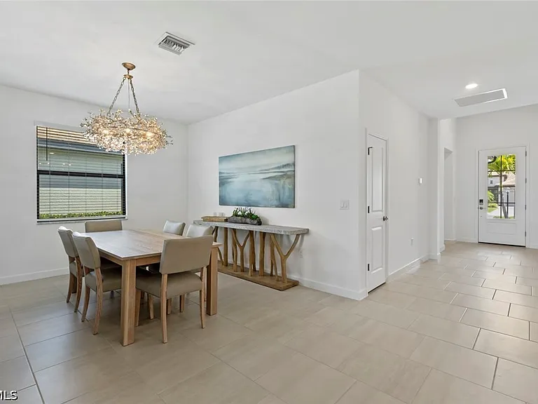 Ridgeline Dr — Photo 6