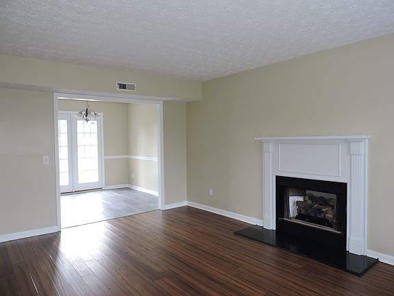 5th image of 3394 Polly Dr