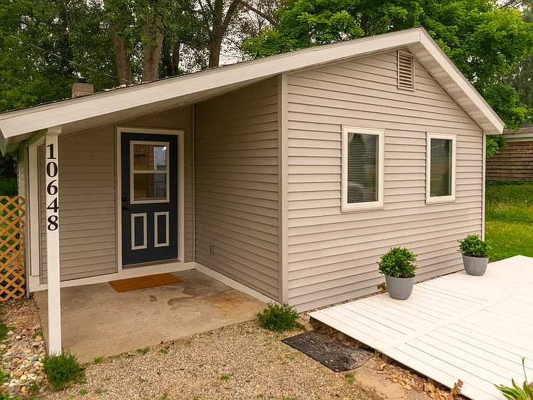 10648 E Traverse Hwy — Photo 28