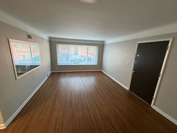 5th image of 508 S 35th Ave #4