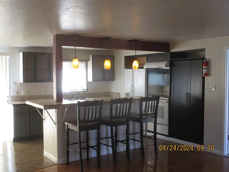 250 N Umpqua St — Photo 15