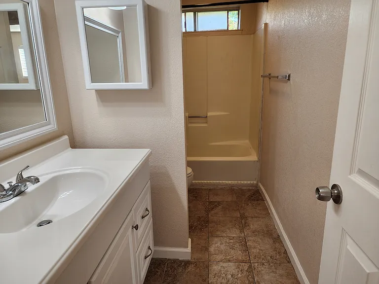 725 Pope Dr #C — Photo 25