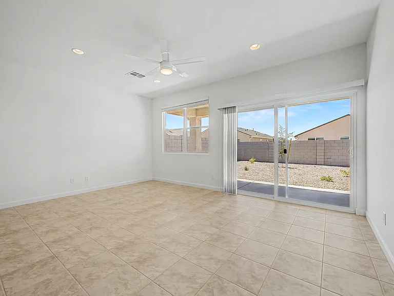 5457 E Cinder Ln — Photo 7