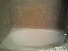 5th image of 4018 Tavern Oaks St