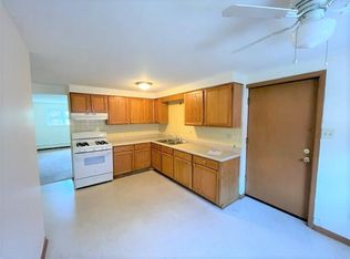 347 Dalewood Ave APT 1, Wood Dale, IL 60191