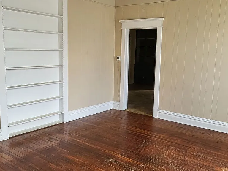401 E Michigan St — Photo 16