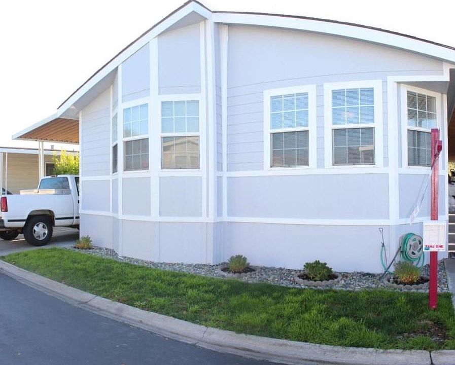 1st image of 479 Chateau La Salle Dr #479