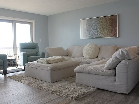 2nd image of 3966 Coastal Hwy #B